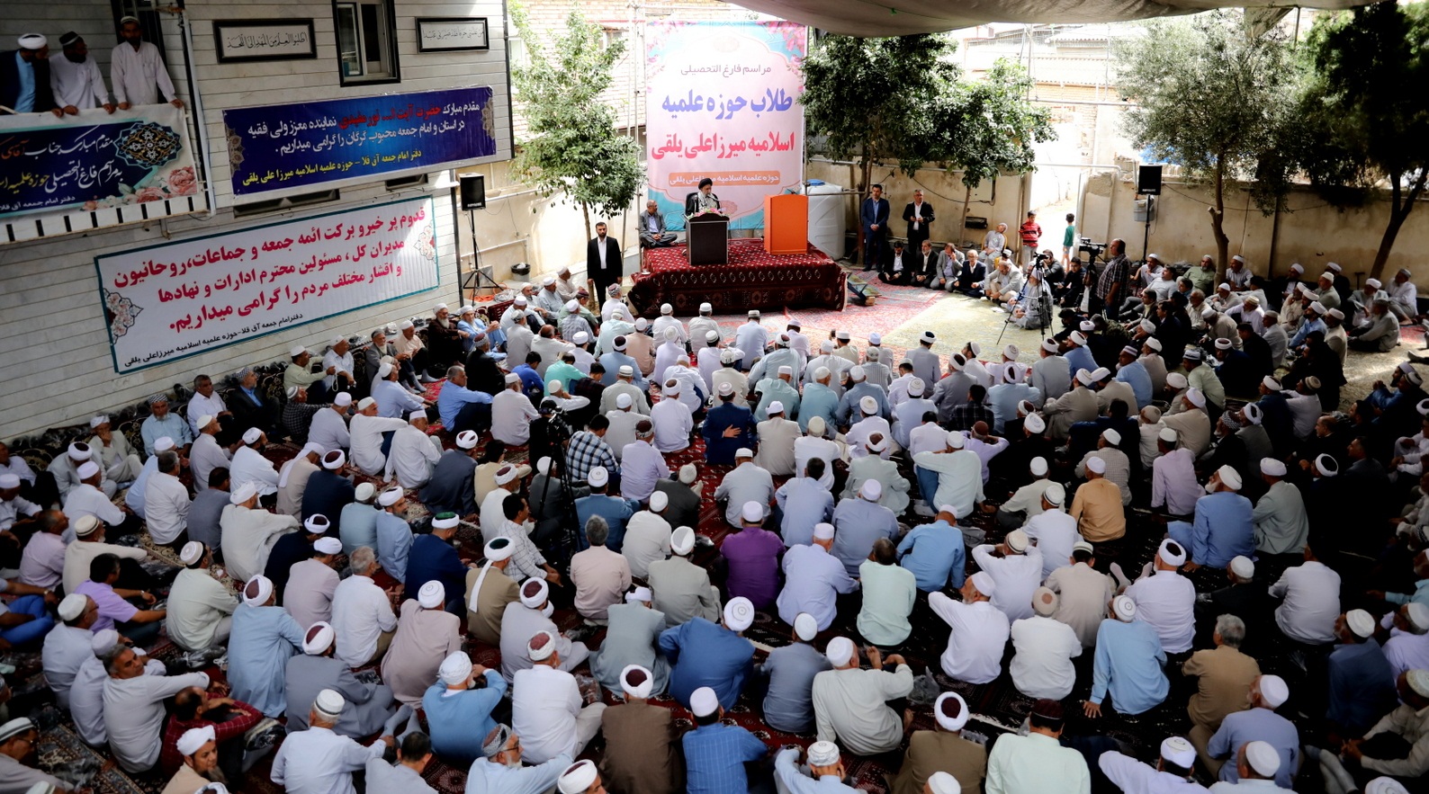 حضور آیت الله نورمفیدی در جشن هفته وحدت مدرسه علمیه اسلامیه آق قلا