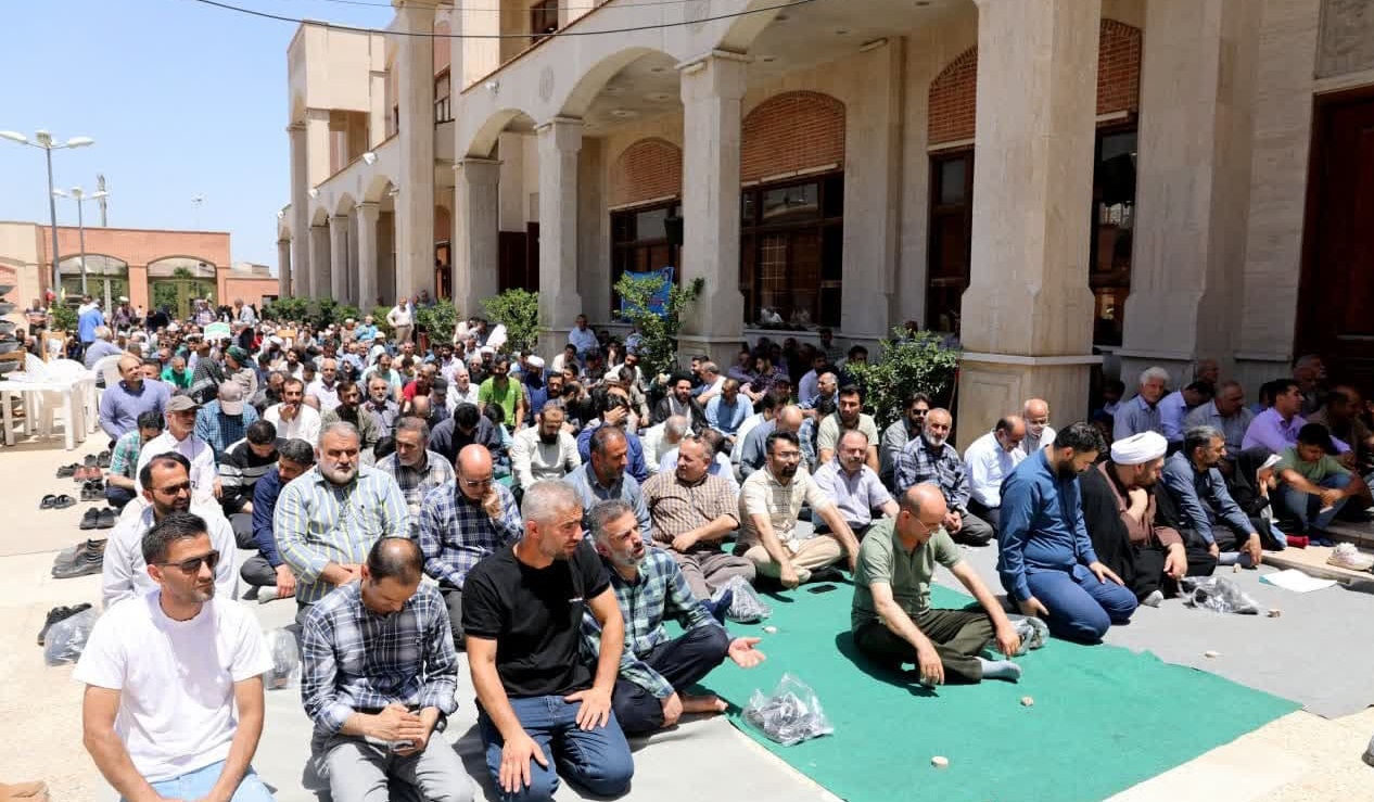 نماز جمعه خشم و نصر گرگان